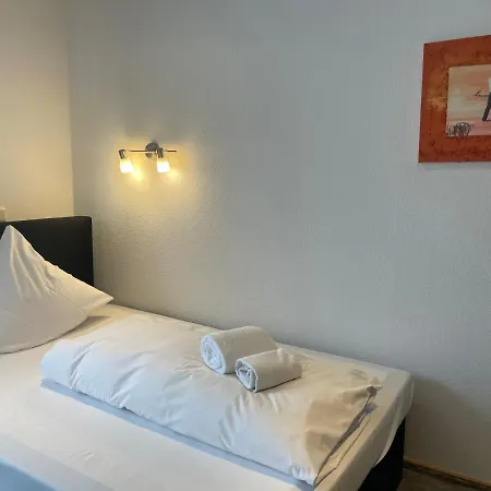 Haus Sonnenschein Hotel Monheim am Rhein