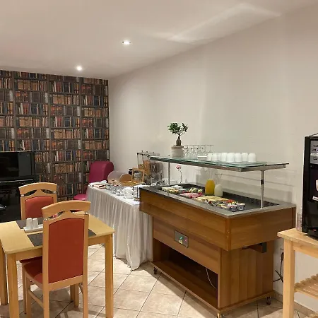 Hotel Haus Sonnenschein Monheim am Rhein