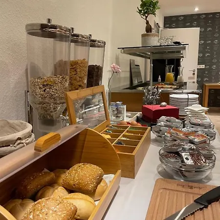 Haus Sonnenschein Hotel Monheim am Rhein